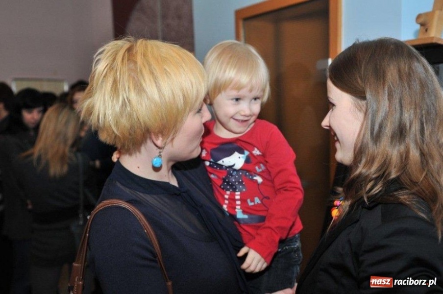 Zdjęcie w galerii na portalu naszraciborz.pl: Obrazy malowane światłem w RCI wiadomości z regionu