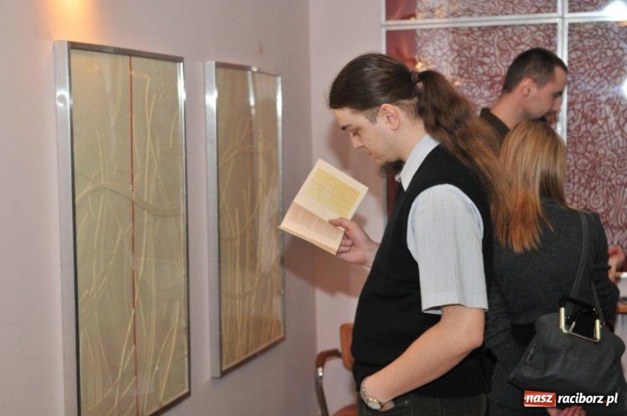 Zdjęcie w galerii na portalu naszraciborz.pl: Obrazy malowane światłem w RCI wiadomości z regionu