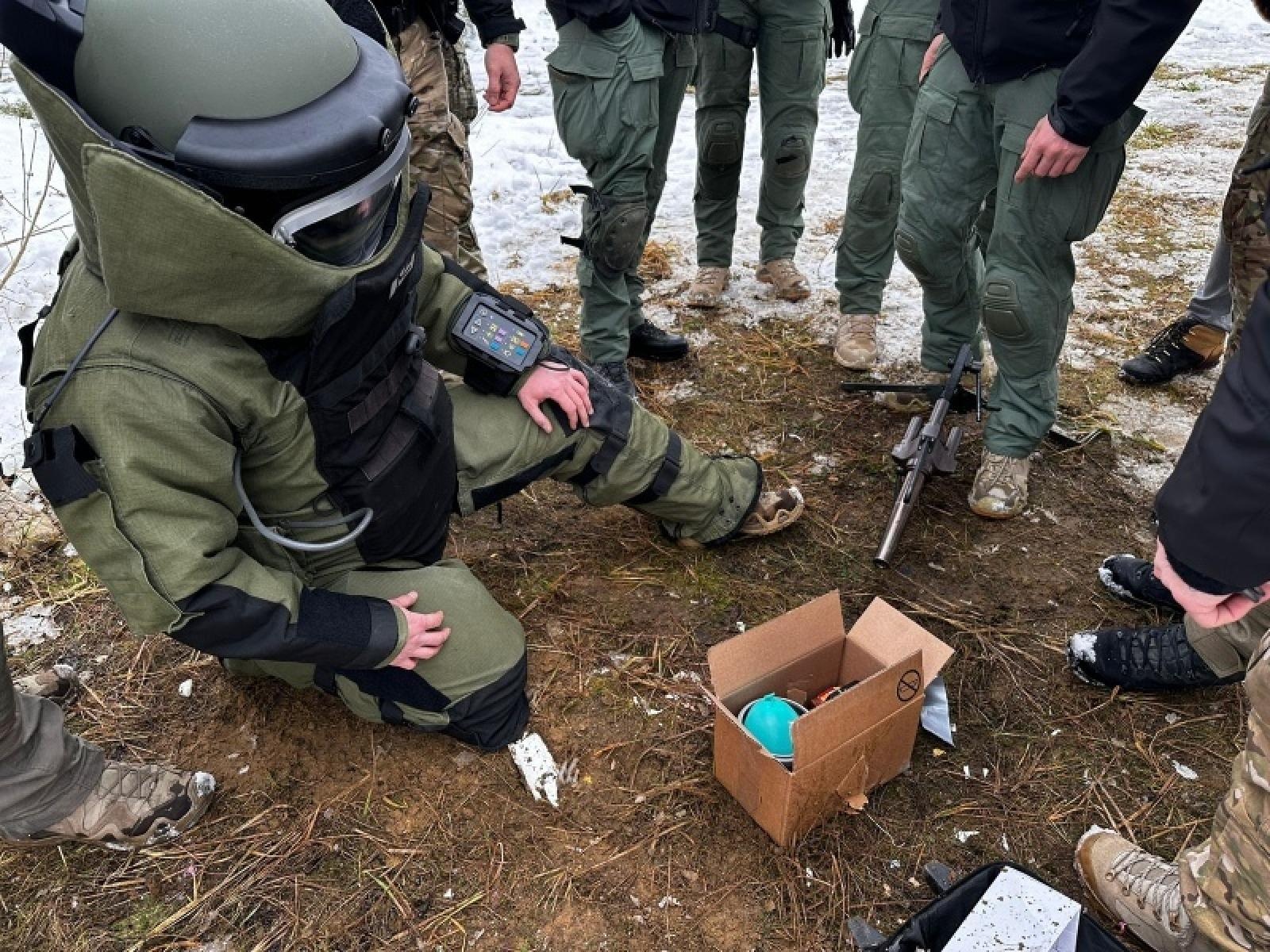 Zdjęcie w galerii na portalu naszraciborz.pl: Pogranicznicy z Raciborza doskonalili umiejętności minersko-pirotechniczne wiadomości z regionu