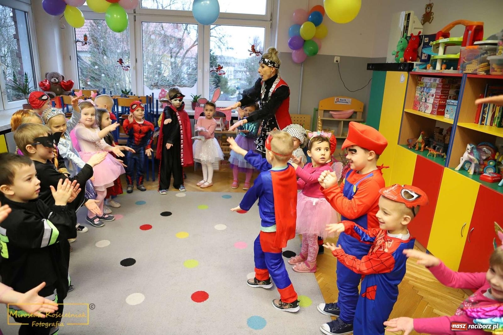 Zdjęcie w galerii na portalu naszraciborz.pl: Bal karnawałowy w przedszkolu przy Kochanowskiego wiadomości z regionu