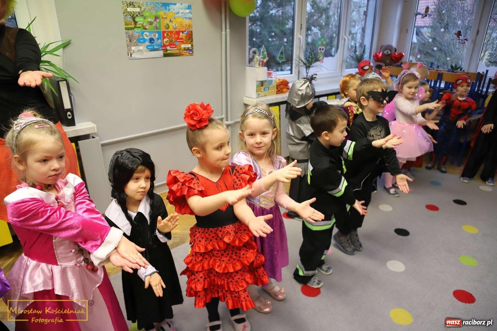 Zdjęcie w galerii na portalu naszraciborz.pl: Bal karnawałowy w przedszkolu przy Kochanowskiego wiadomości z regionu