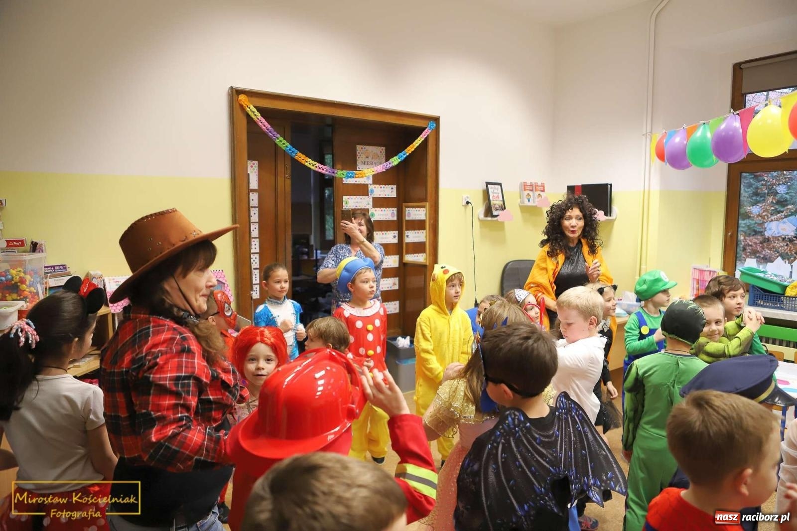 Zdjęcie w galerii na portalu naszraciborz.pl: Bal karnawałowy w przedszkolu przy Kochanowskiego wiadomości z regionu
