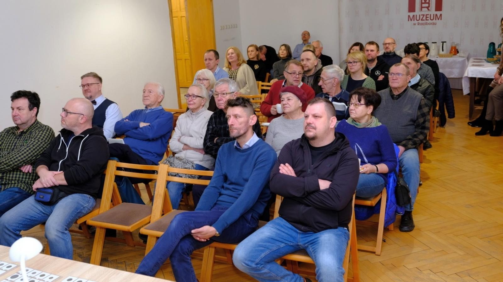 Zdjęcie w galerii na portalu naszraciborz.pl: Muzeum pochwaliło się swoimi numizmatami wiadomości z regionu