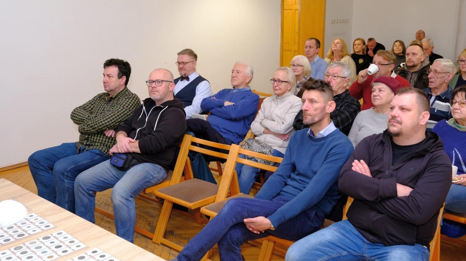 Zdjęcie w galerii na portalu naszraciborz.pl: Muzeum pochwaliło się swoimi numizmatami wiadomości z regionu