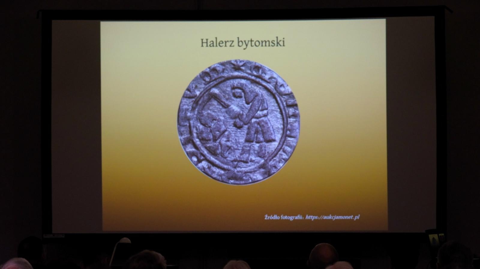 Zdjęcie w galerii na portalu naszraciborz.pl: Muzeum pochwaliło się swoimi numizmatami wiadomości z regionu