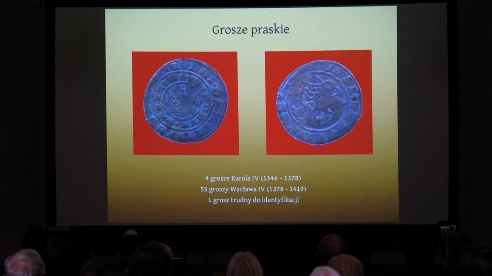 Zdjęcie w galerii na portalu naszraciborz.pl: Muzeum pochwaliło się swoimi numizmatami wiadomości z regionu