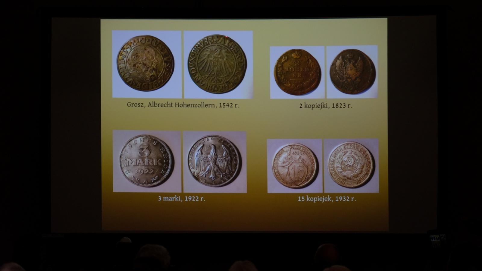 Zdjęcie w galerii na portalu naszraciborz.pl: Muzeum pochwaliło się swoimi numizmatami wiadomości z regionu