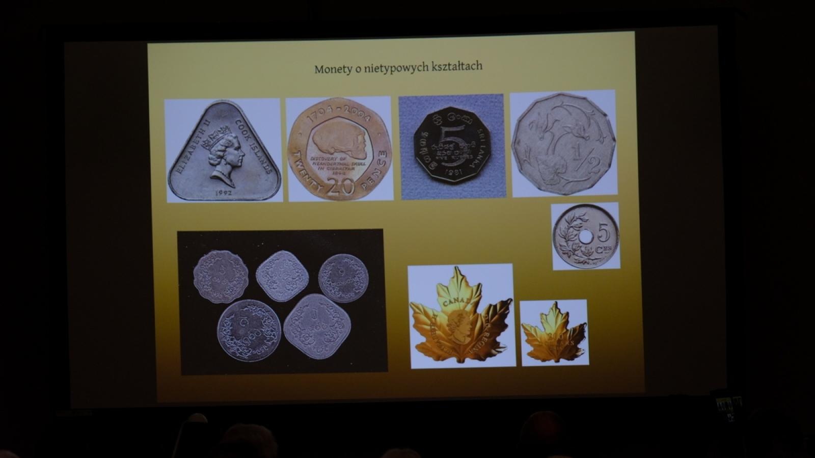 Zdjęcie w galerii na portalu naszraciborz.pl: Muzeum pochwaliło się swoimi numizmatami wiadomości z regionu