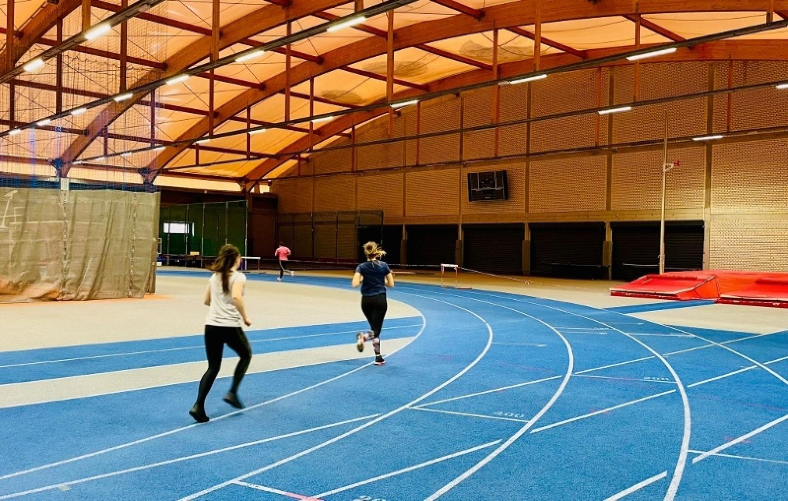 Zdjęcie w galerii na portalu naszraciborz.pl: Chętnych do służby nie brakuje. SG testuje przyszłych mundurowych wiadomości z regionu