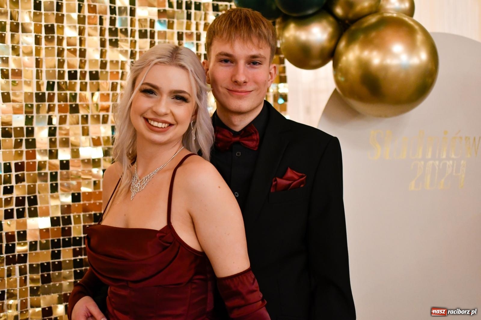 Zdjęcie w galerii na portalu naszraciborz.pl: Szalona studniówka raciborskiego Ekonomika [FOTO i WIDEO] wiadomości z regionu