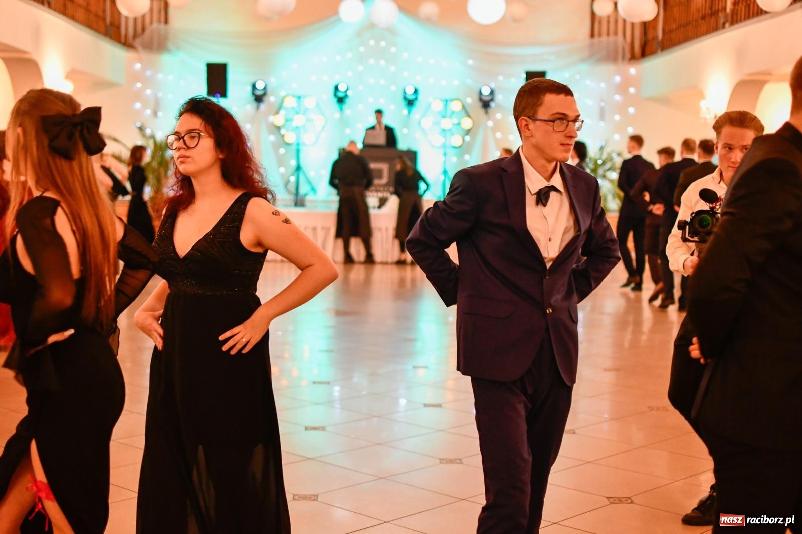 Zdjęcie w galerii na portalu naszraciborz.pl: Szalona studniówka raciborskiego Ekonomika [FOTO i WIDEO] wiadomości z regionu