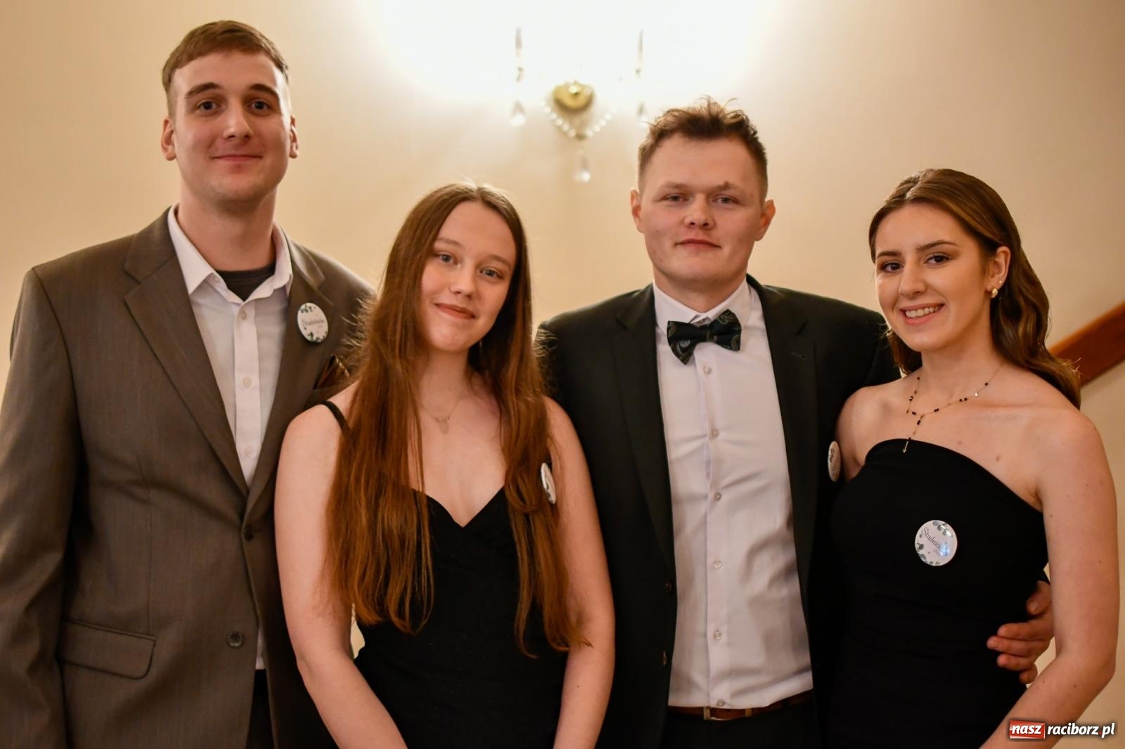 Zdjęcie w galerii na portalu naszraciborz.pl: Szalona studniówka raciborskiego Ekonomika [FOTO i WIDEO] wiadomości z regionu