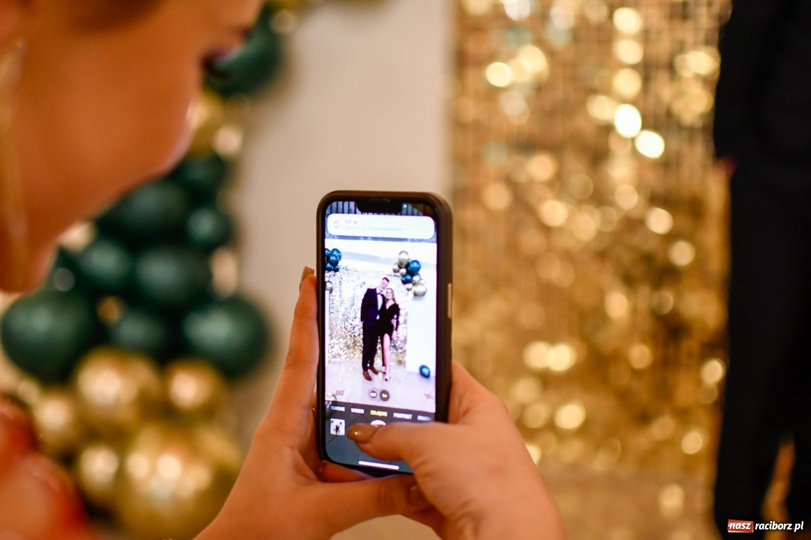 Zdjęcie w galerii na portalu naszraciborz.pl: Szalona studniówka raciborskiego Ekonomika [FOTO i WIDEO] wiadomości z regionu