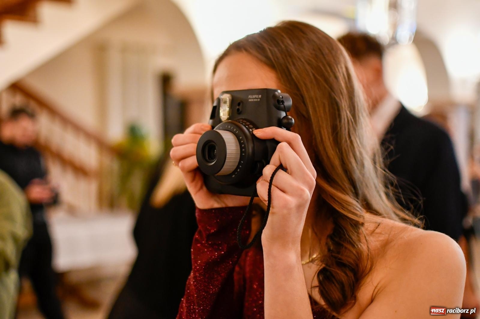 Zdjęcie w galerii na portalu naszraciborz.pl: Szalona studniówka raciborskiego Ekonomika [FOTO i WIDEO] wiadomości z regionu