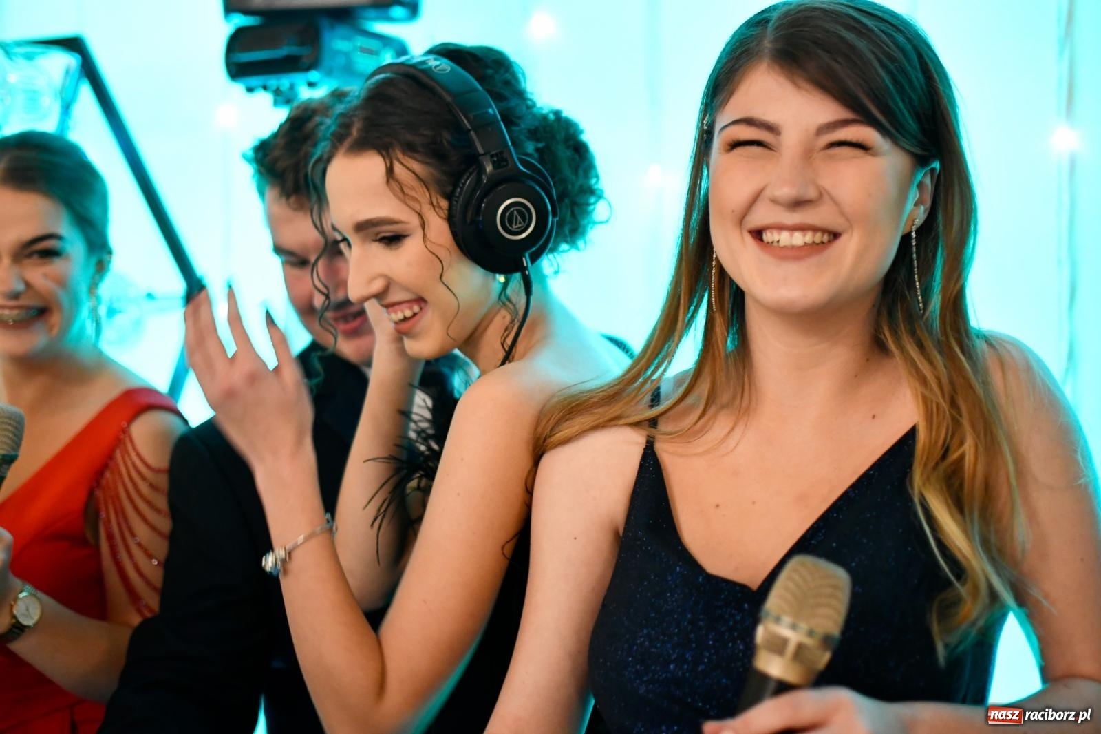 Zdjęcie w galerii na portalu naszraciborz.pl: Szalona studniówka raciborskiego Ekonomika [FOTO i WIDEO] wiadomości z regionu