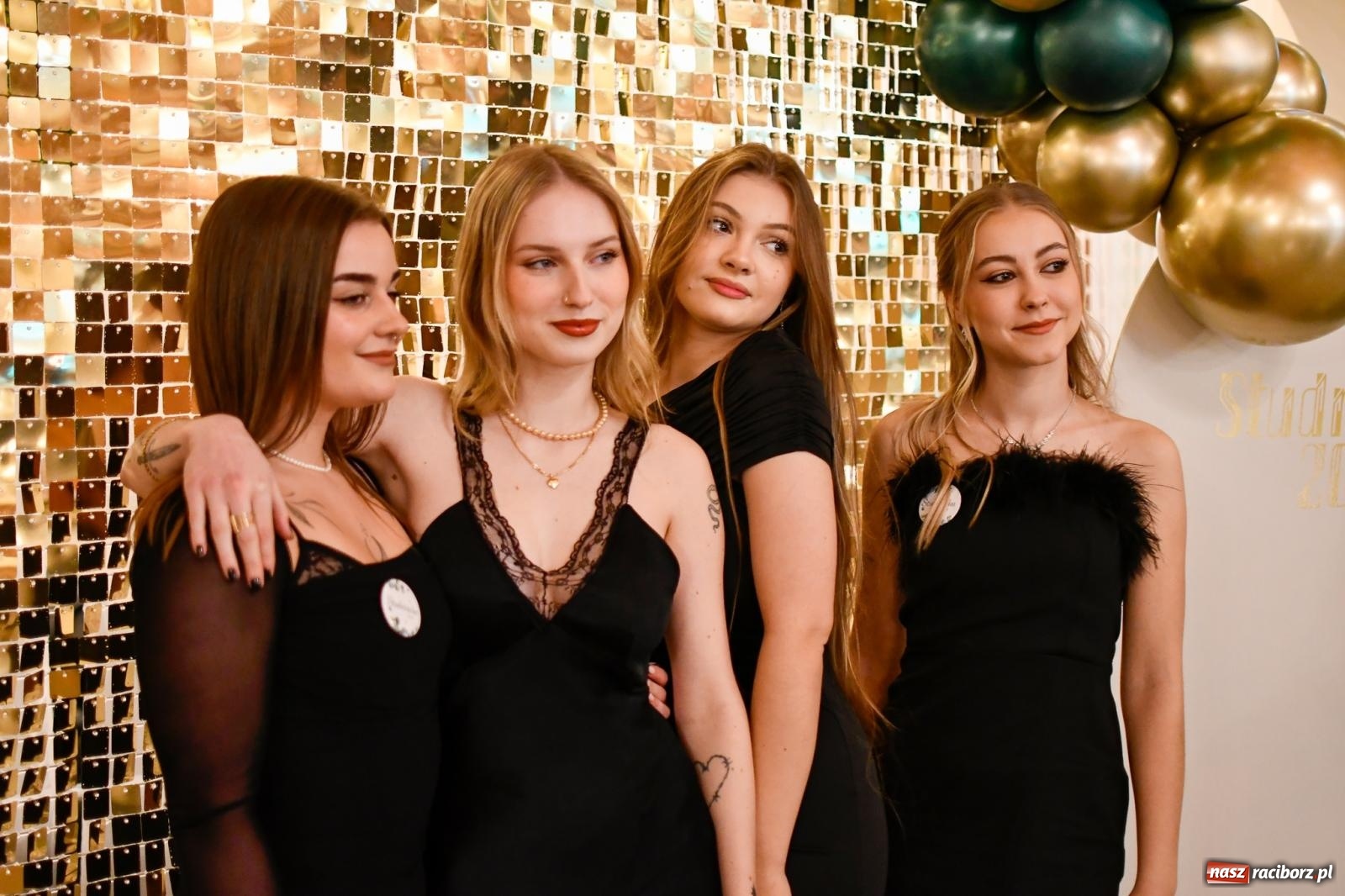 Zdjęcie w galerii na portalu naszraciborz.pl: Szalona studniówka raciborskiego Ekonomika [FOTO i WIDEO] wiadomości z regionu