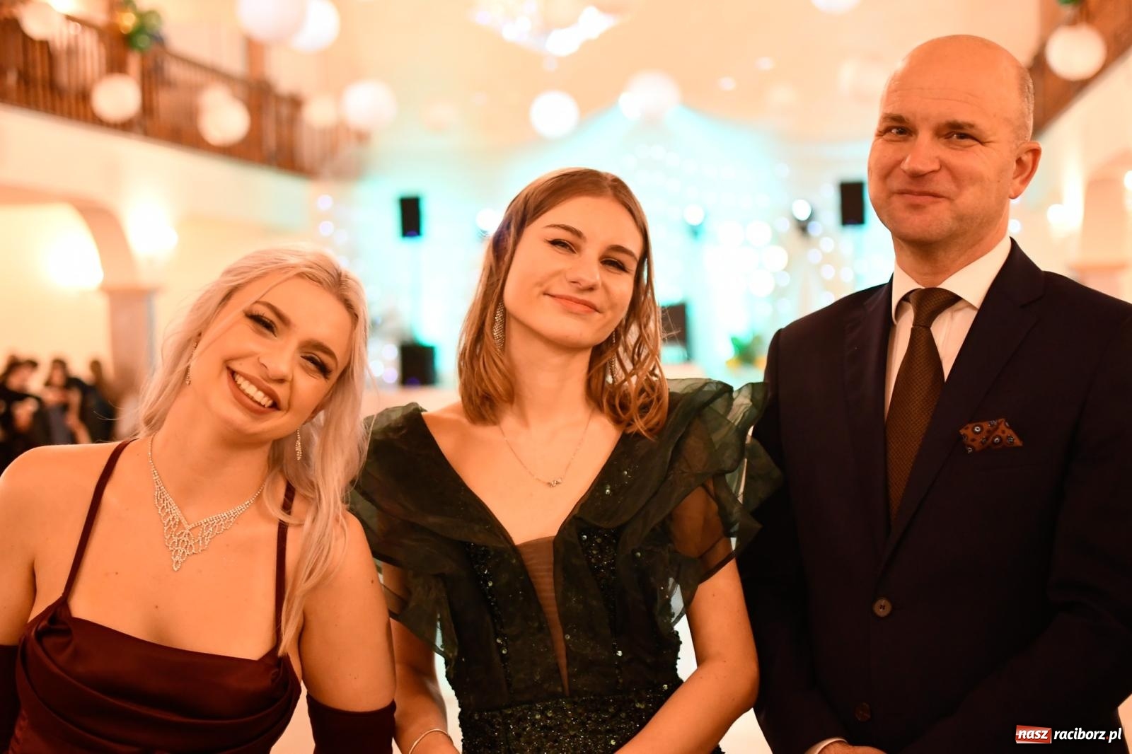 Zdjęcie w galerii na portalu naszraciborz.pl: Szalona studniówka raciborskiego Ekonomika [FOTO i WIDEO] wiadomości z regionu