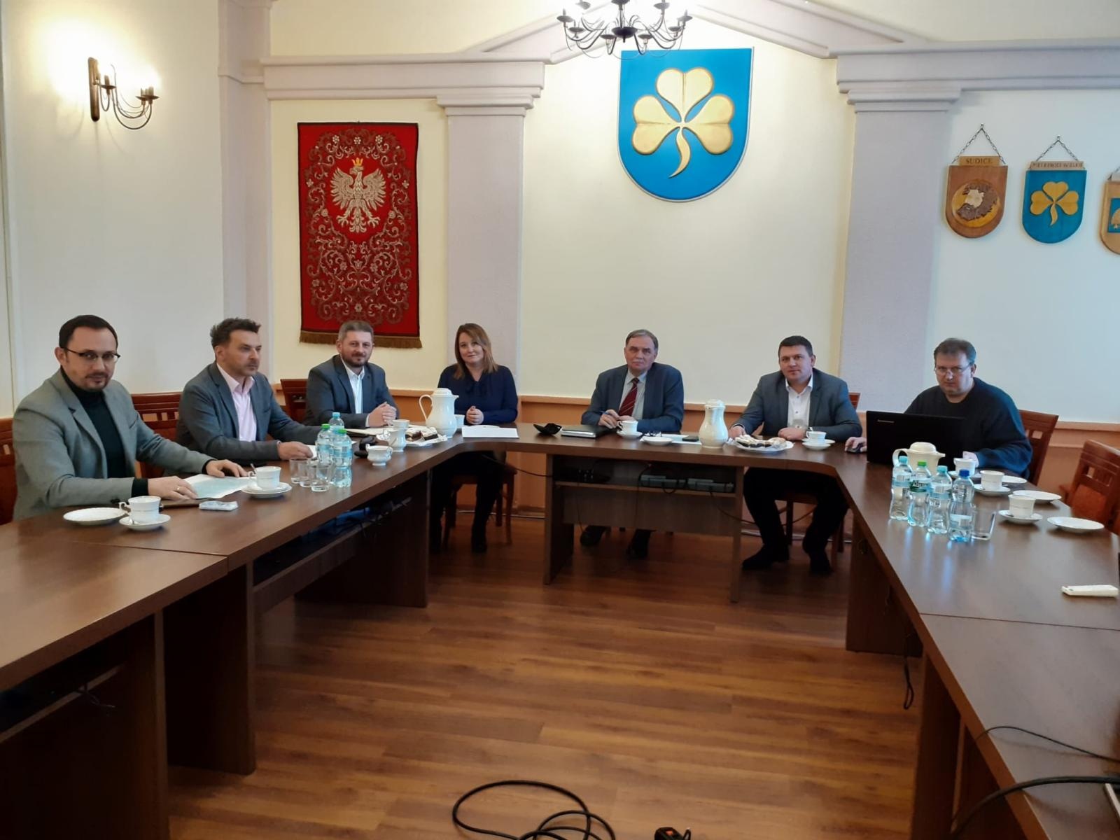 Zdjęcie w galerii na portalu naszraciborz.pl: Gminy pogranicza pracują nad mapą tras rowerowych wiadomości z regionu