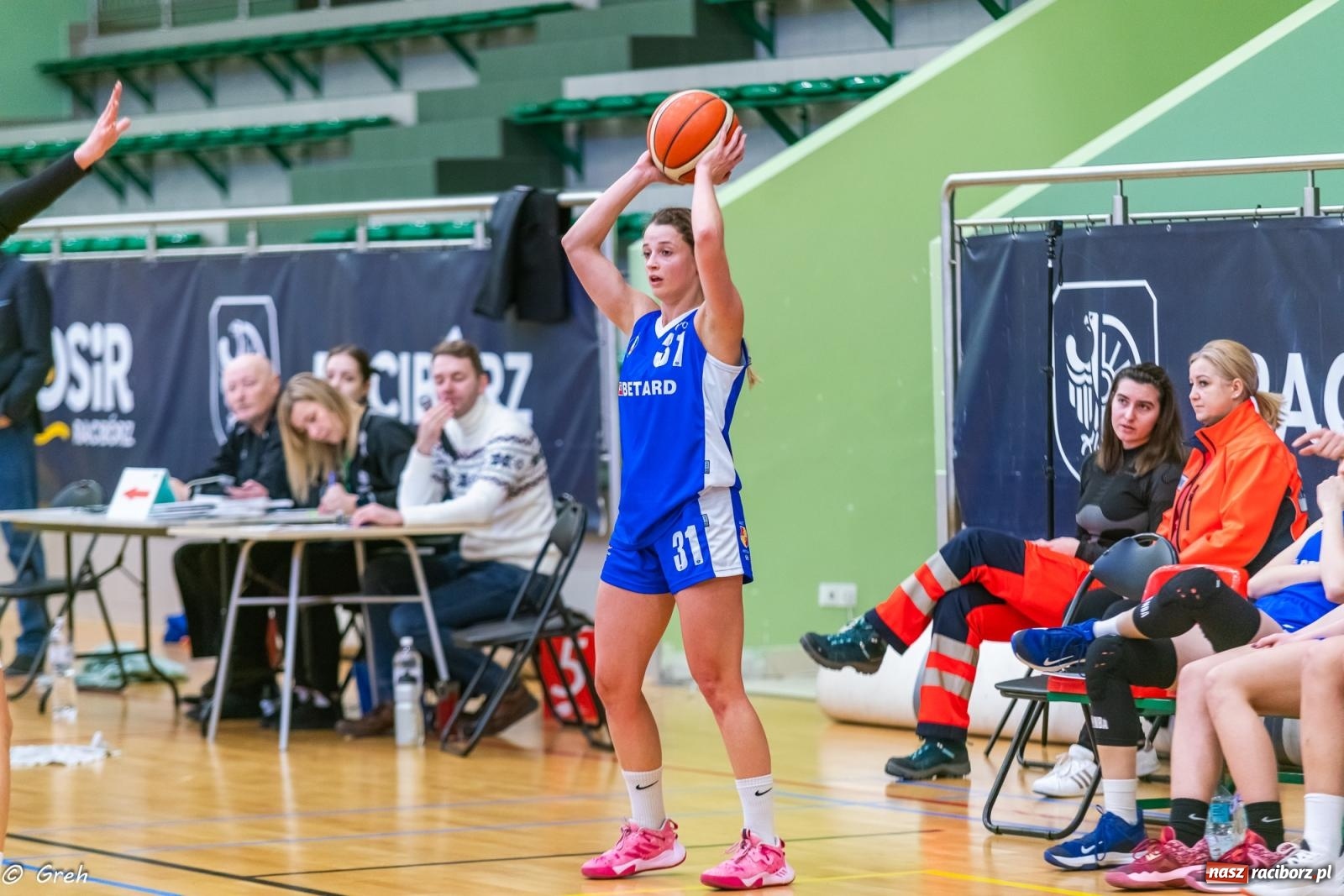 Zdjęcie w galerii na portalu naszraciborz.pl: Koszykówka. Wrocław znów za mocny. Sroga porażka RKK [FOTO i WIDEO] wiadomości z regionu