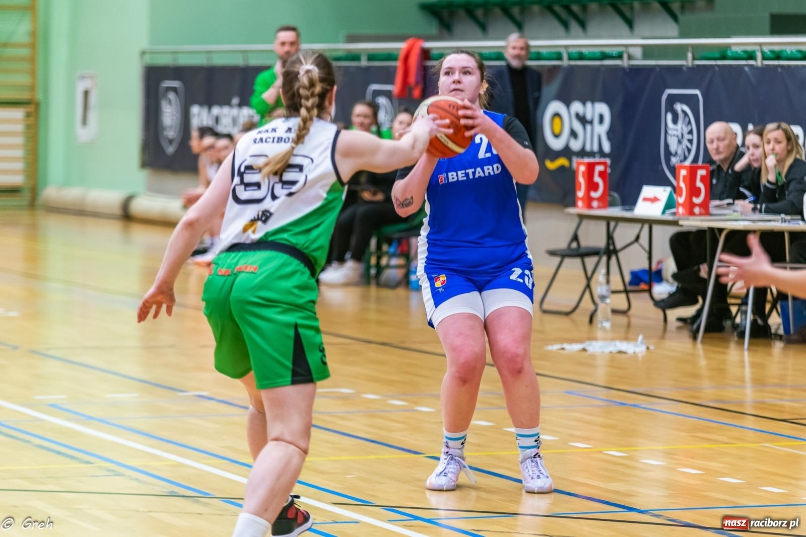 Zdjęcie w galerii na portalu naszraciborz.pl: Koszykówka. Wrocław znów za mocny. Sroga porażka RKK [FOTO i WIDEO] wiadomości z regionu