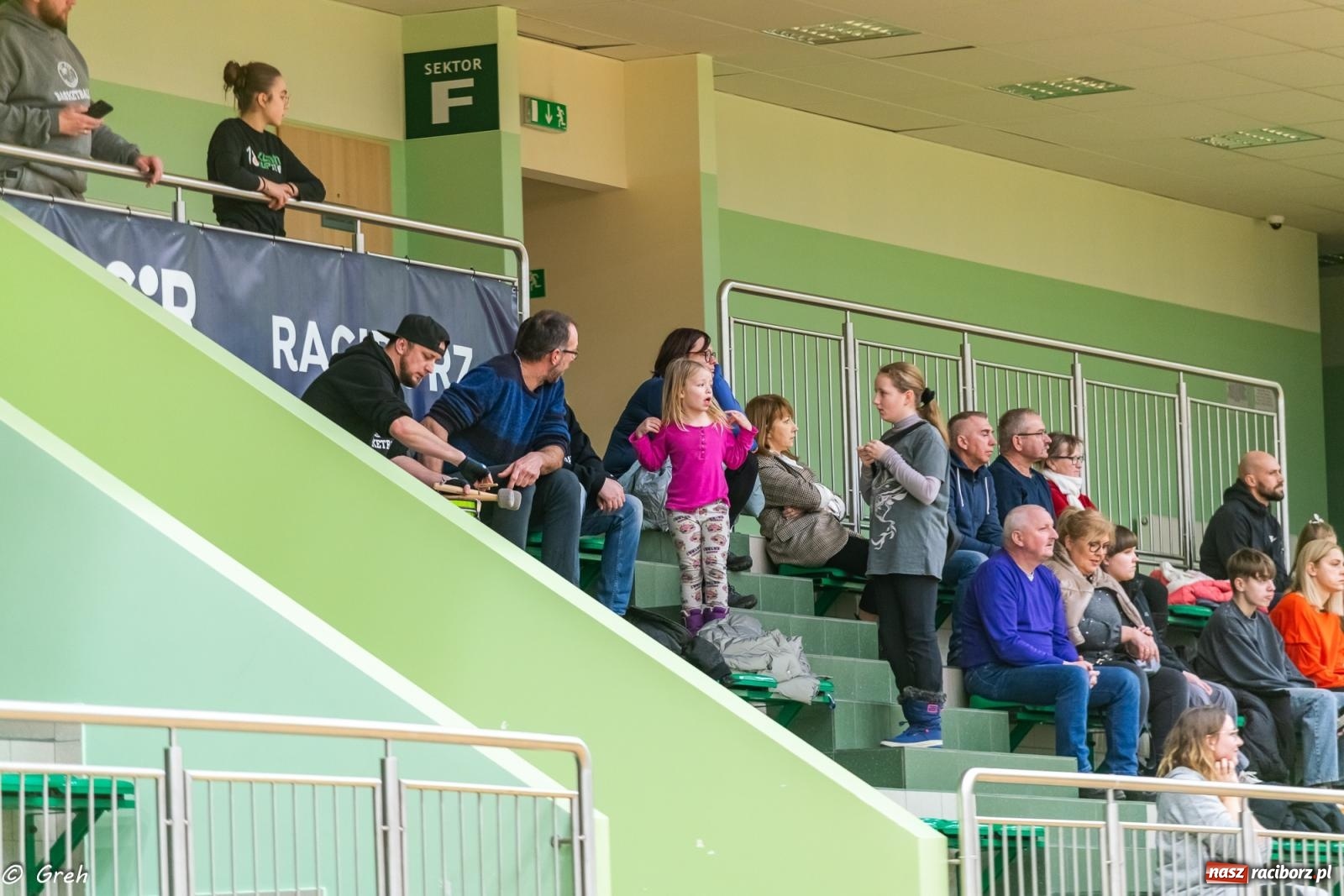 Zdjęcie w galerii na portalu naszraciborz.pl: Koszykówka. Wrocław znów za mocny. Sroga porażka RKK [FOTO i WIDEO] wiadomości z regionu