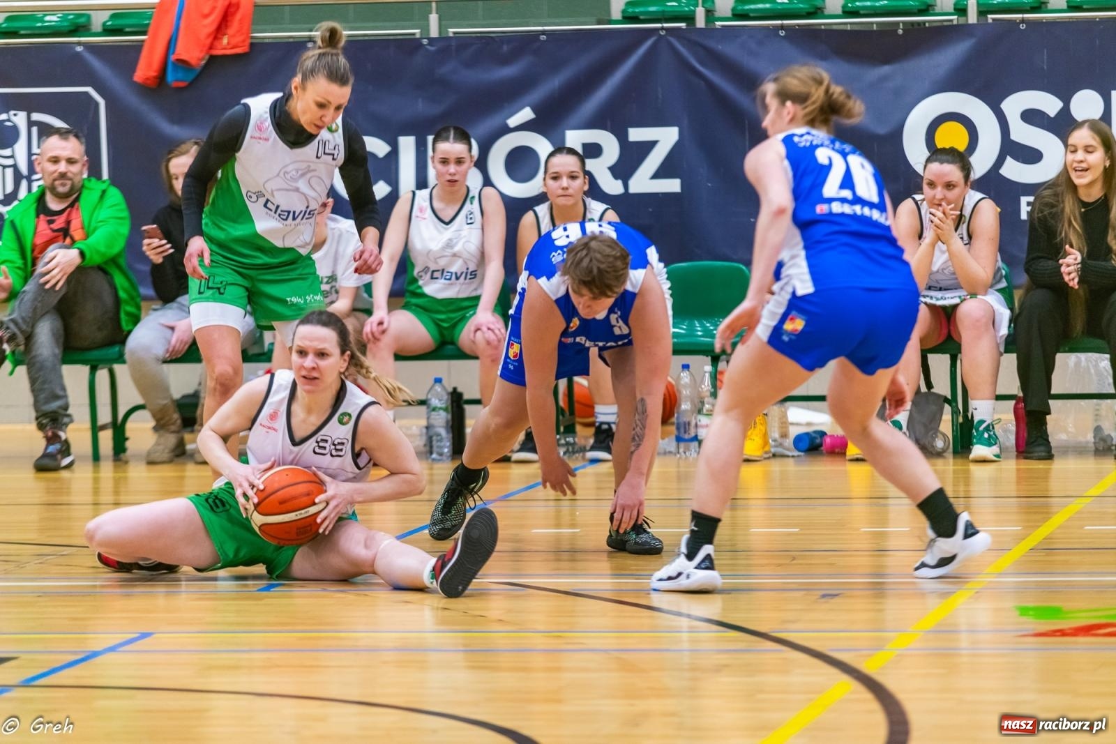 Zdjęcie w galerii na portalu naszraciborz.pl: Koszykówka. Wrocław znów za mocny. Sroga porażka RKK [FOTO i WIDEO] wiadomości z regionu