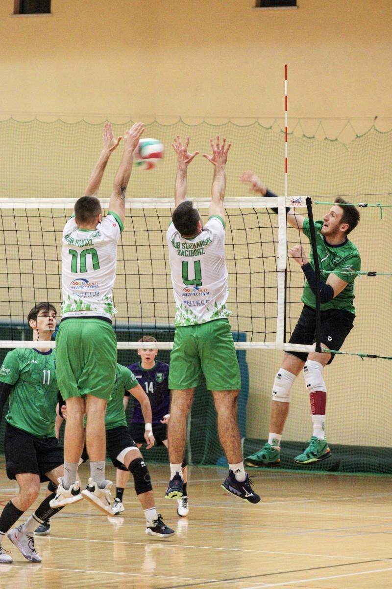 Zdjęcie w galerii na portalu naszraciborz.pl: Zła passa KS Racibórz przerwana [FOTO i WIDEO] wiadomości z regionu