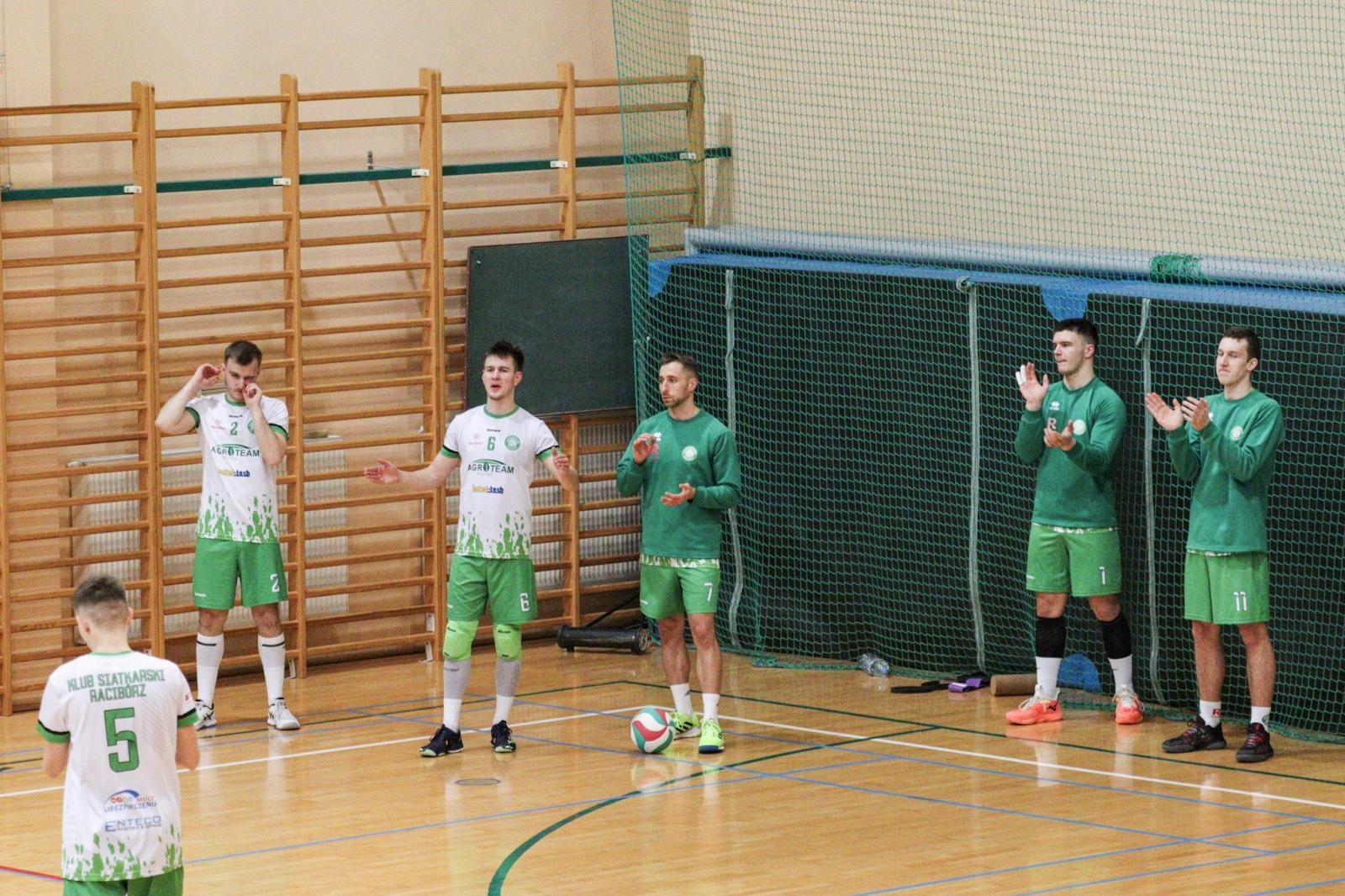 Zdjęcie w galerii na portalu naszraciborz.pl: Zła passa KS Racibórz przerwana [FOTO i WIDEO] wiadomości z regionu