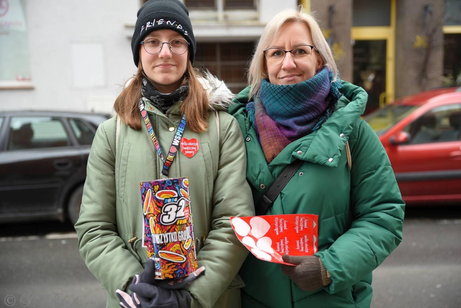 Zdjęcie w galerii na portalu naszraciborz.pl: Raciborska WOŚP już gra. W programie liczne atrakcje! wiadomości z regionu