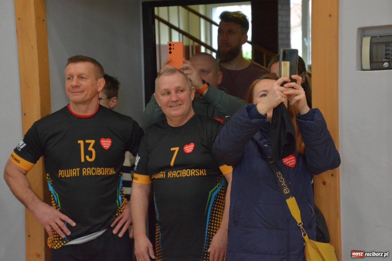 Zdjęcie w galerii na portalu naszraciborz.pl: Raciborzanie zatańczyli na żywo Poloneza w TVP [FOTO i WIDEO] wiadomości z regionu