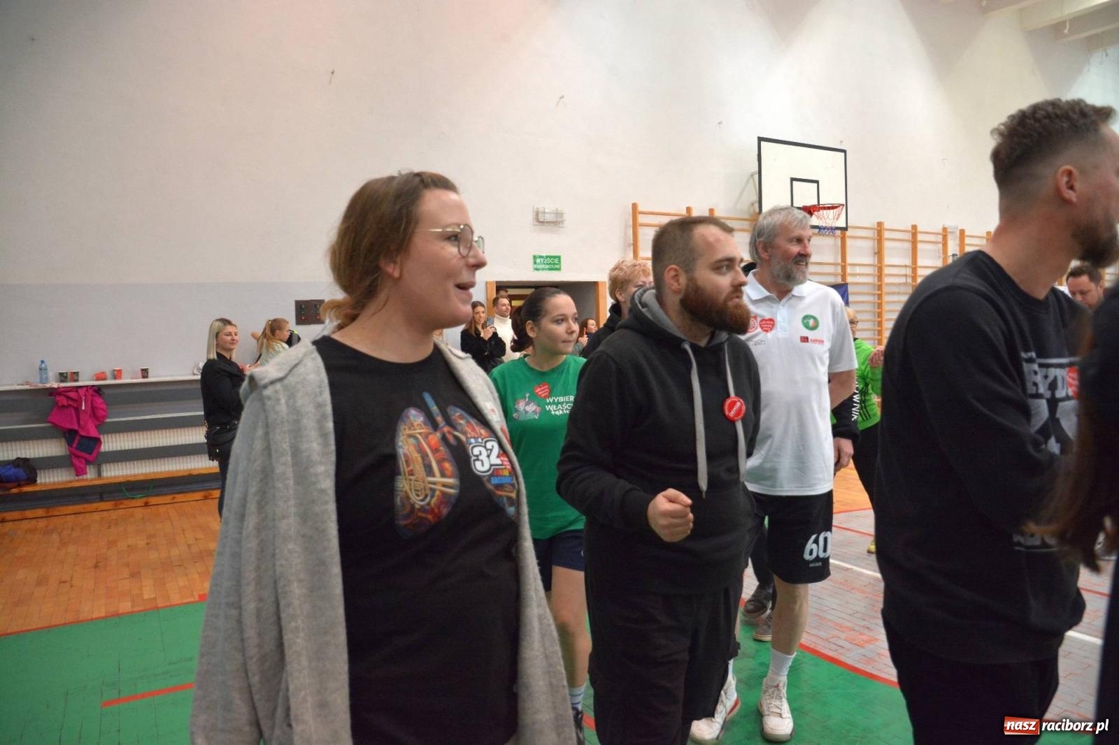 Zdjęcie w galerii na portalu naszraciborz.pl: Raciborzanie zatańczyli na żywo Poloneza w TVP [FOTO i WIDEO] wiadomości z regionu