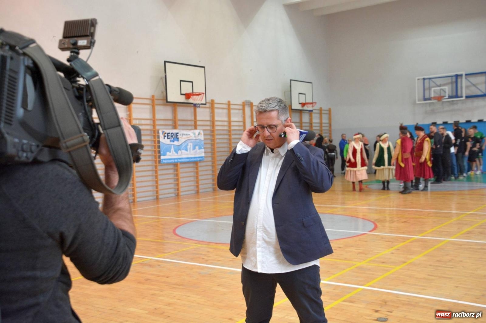 Zdjęcie w galerii na portalu naszraciborz.pl: Raciborzanie zatańczyli na żywo Poloneza w TVP [FOTO i WIDEO] wiadomości z regionu