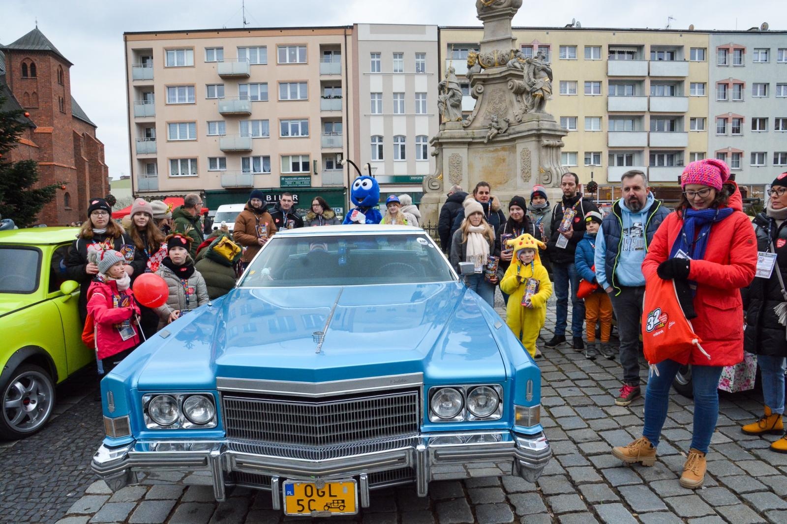 Zdjęcie w galerii na portalu naszraciborz.pl: Orkiestra gra i gotuje na raciborskim Rynku [FOTO i WIDEO] wiadomości z regionu