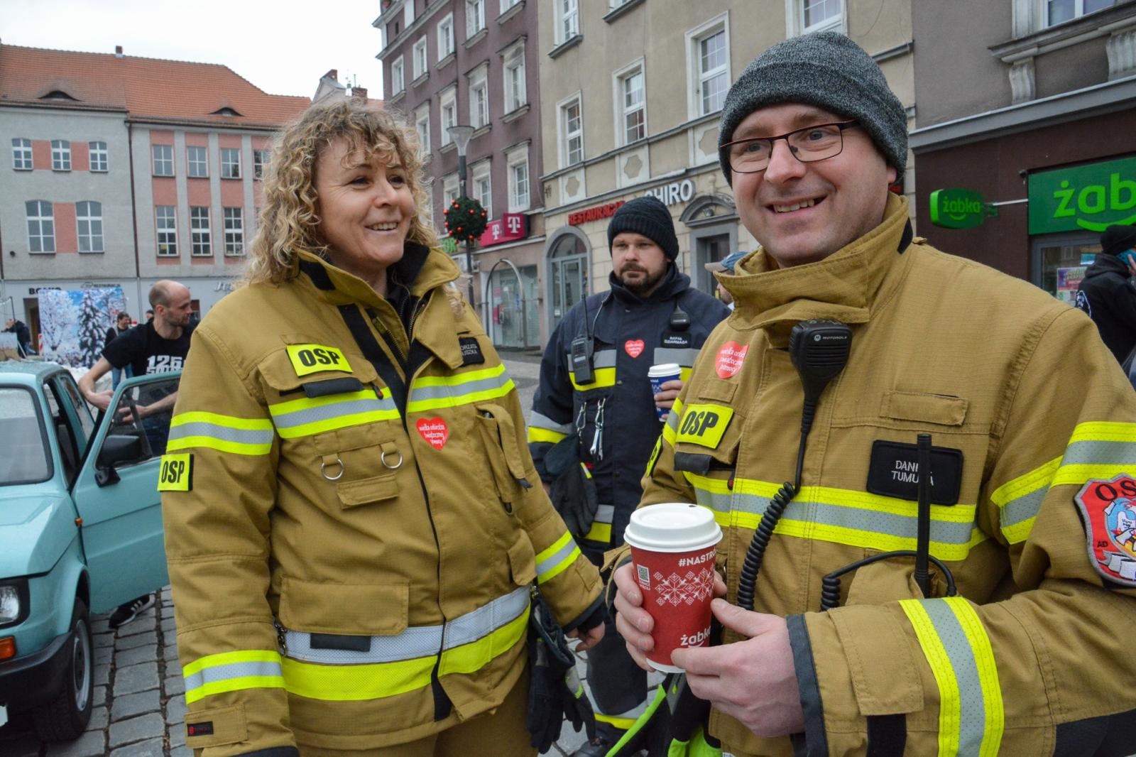 Zdjęcie w galerii na portalu naszraciborz.pl: Orkiestra gra i gotuje na raciborskim Rynku [FOTO i WIDEO] wiadomości z regionu
