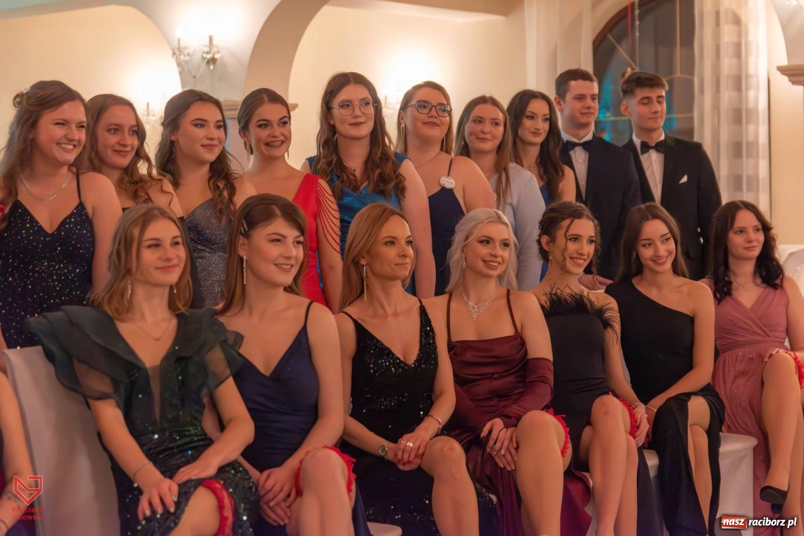 Zdjęcie w galerii na portalu naszraciborz.pl: Ach! Cóż to był za BAL! Ekonomik raz jeszcze wiadomości z regionu