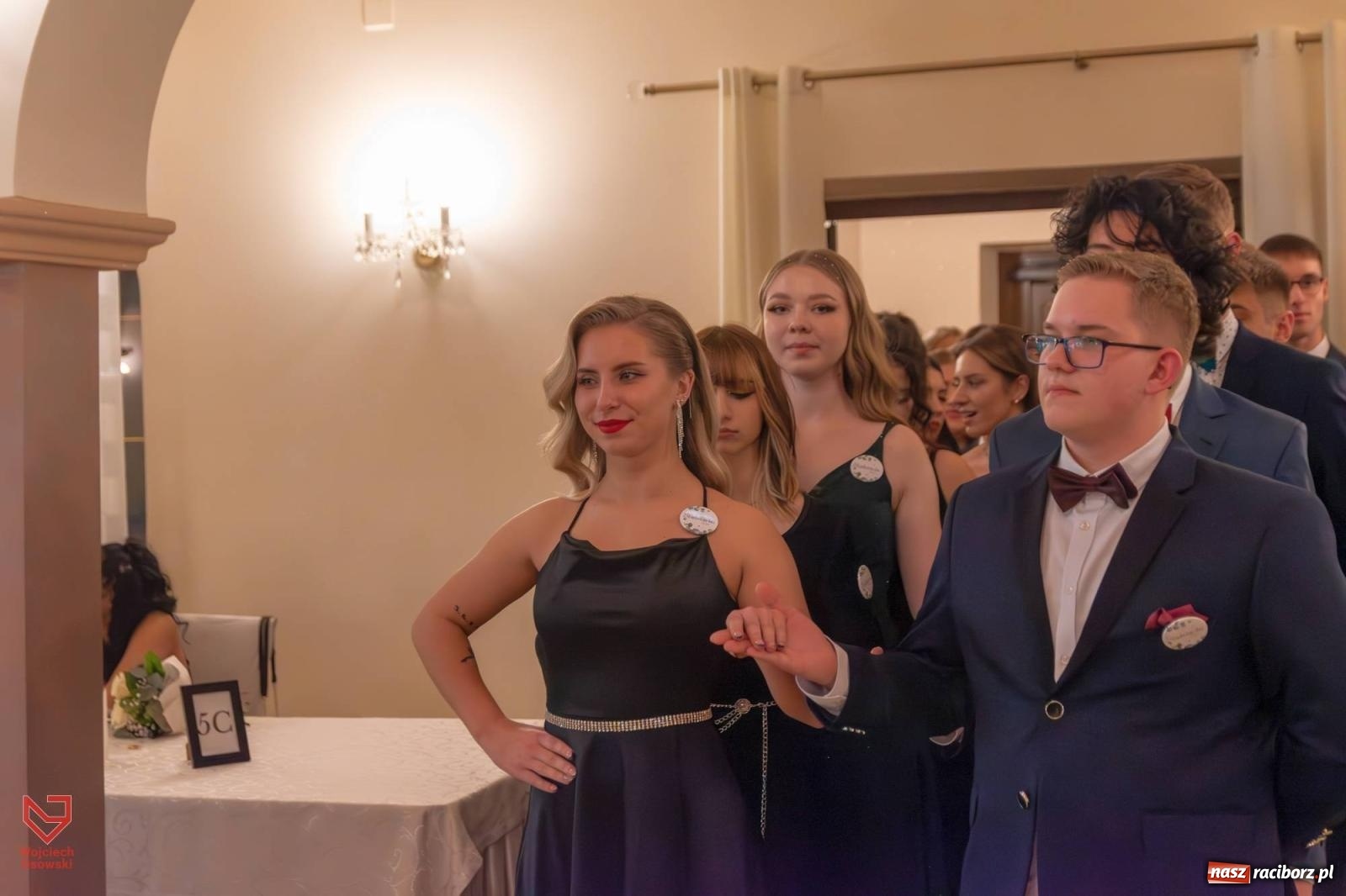 Zdjęcie w galerii na portalu naszraciborz.pl: Ach! Cóż to był za BAL! Ekonomik raz jeszcze wiadomości z regionu