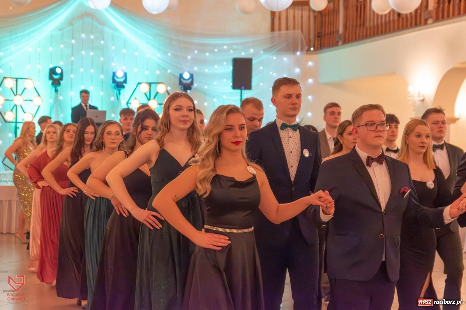 Zdjęcie w galerii na portalu naszraciborz.pl: Ach! Cóż to był za BAL! Ekonomik raz jeszcze wiadomości z regionu