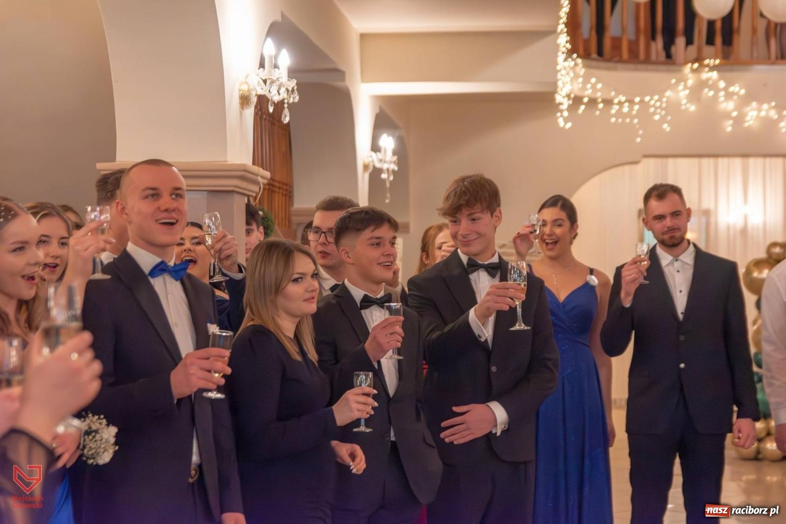 Zdjęcie w galerii na portalu naszraciborz.pl: Ach! Cóż to był za BAL! Ekonomik raz jeszcze wiadomości z regionu