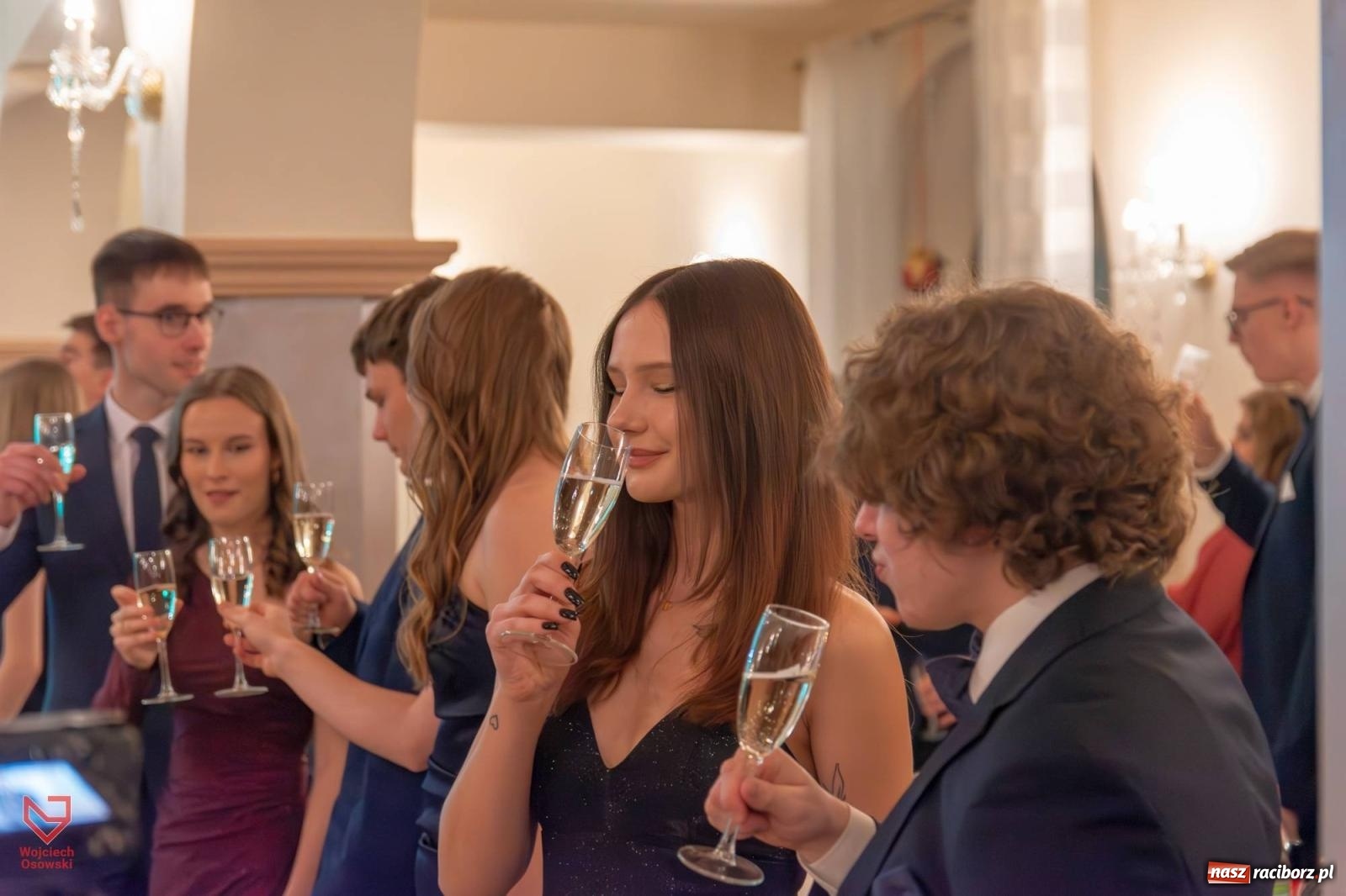 Zdjęcie w galerii na portalu naszraciborz.pl: Ach! Cóż to był za BAL! Ekonomik raz jeszcze wiadomości z regionu