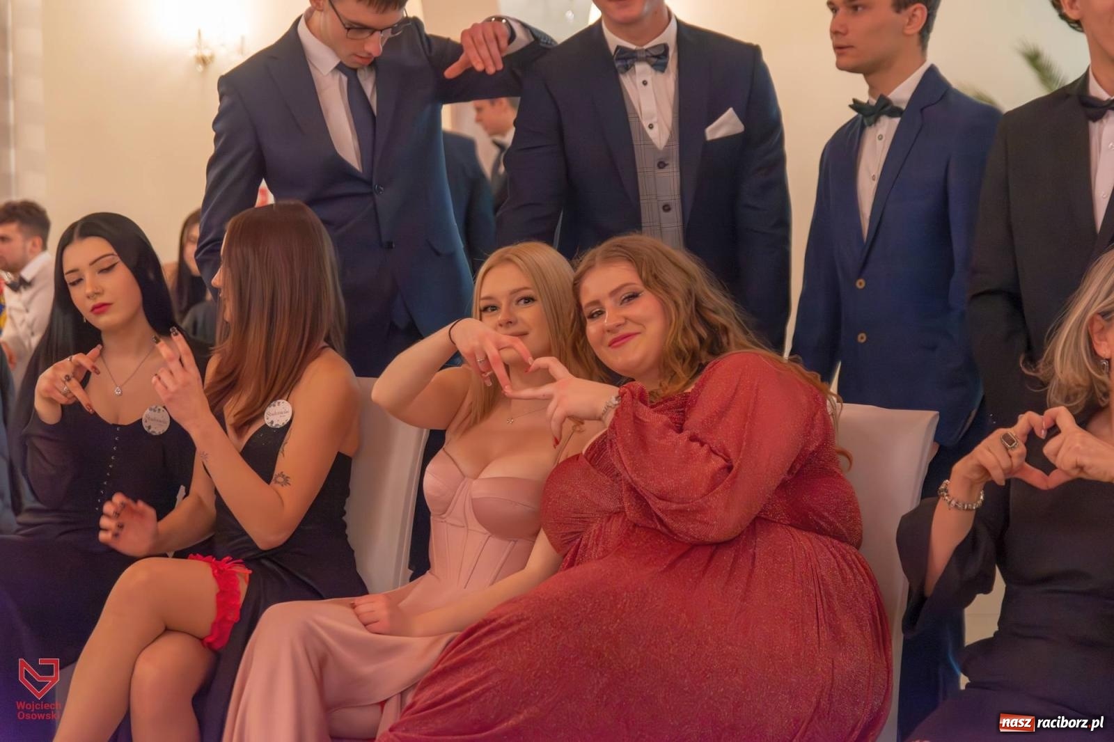 Zdjęcie w galerii na portalu naszraciborz.pl: Ach! Cóż to był za BAL! Ekonomik raz jeszcze wiadomości z regionu