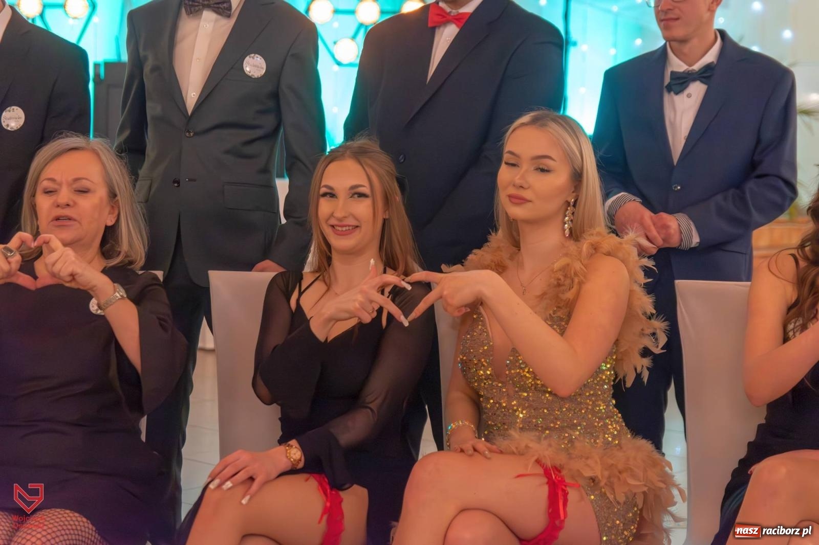 Zdjęcie w galerii na portalu naszraciborz.pl: Ach! Cóż to był za BAL! Ekonomik raz jeszcze wiadomości z regionu