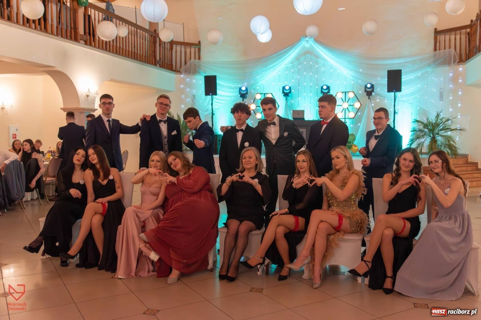 Zdjęcie w galerii na portalu naszraciborz.pl: Ach! Cóż to był za BAL! Ekonomik raz jeszcze wiadomości z regionu