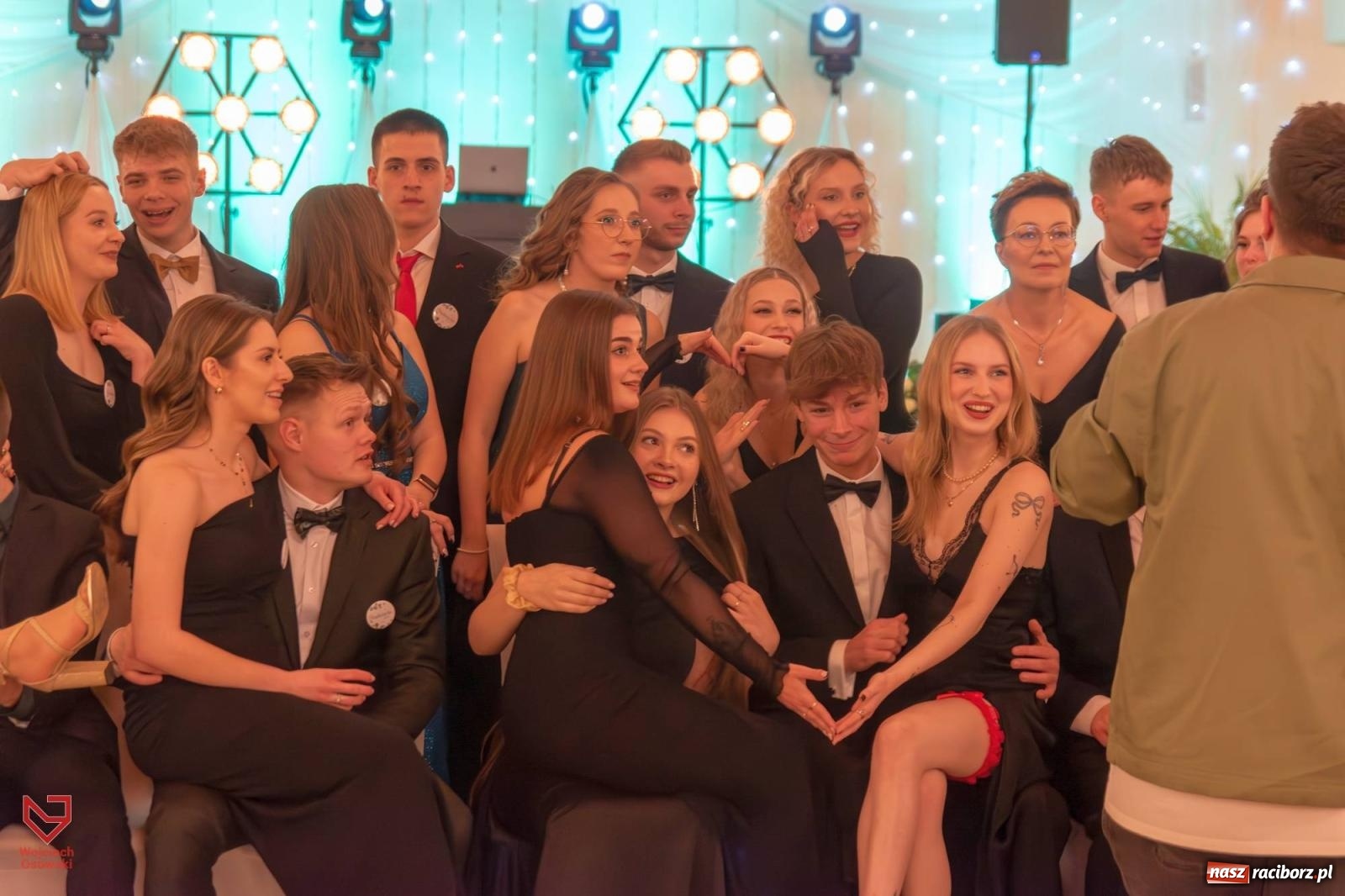 Zdjęcie w galerii na portalu naszraciborz.pl: Ach! Cóż to był za BAL! Ekonomik raz jeszcze wiadomości z regionu