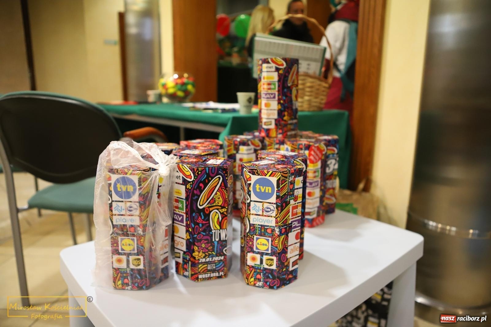 Zdjęcie w galerii na portalu naszraciborz.pl: Bank Spółdzielczy w Raciborzu dziewiętnasty raz gra z Orkiestrą wiadomości z regionu