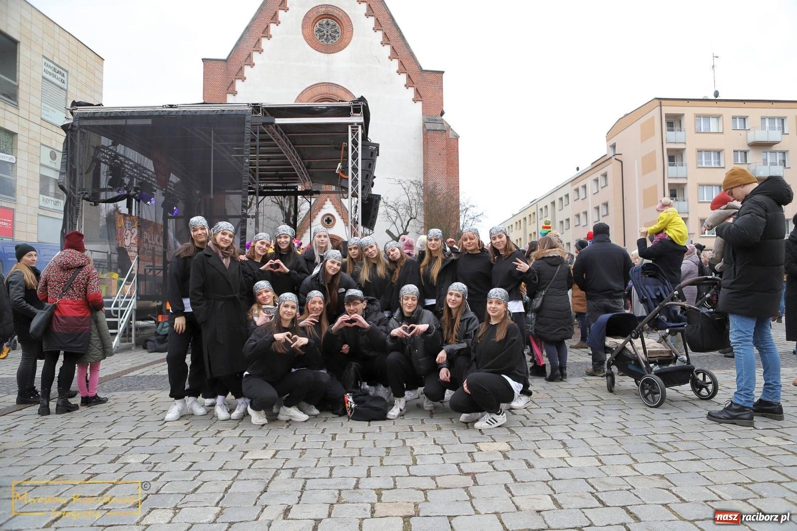 Zdjęcie w galerii na portalu naszraciborz.pl: Hip-hop i Skaza. Orkiestrowe taneczne show [FOTO i WIDEO] wiadomości z regionu