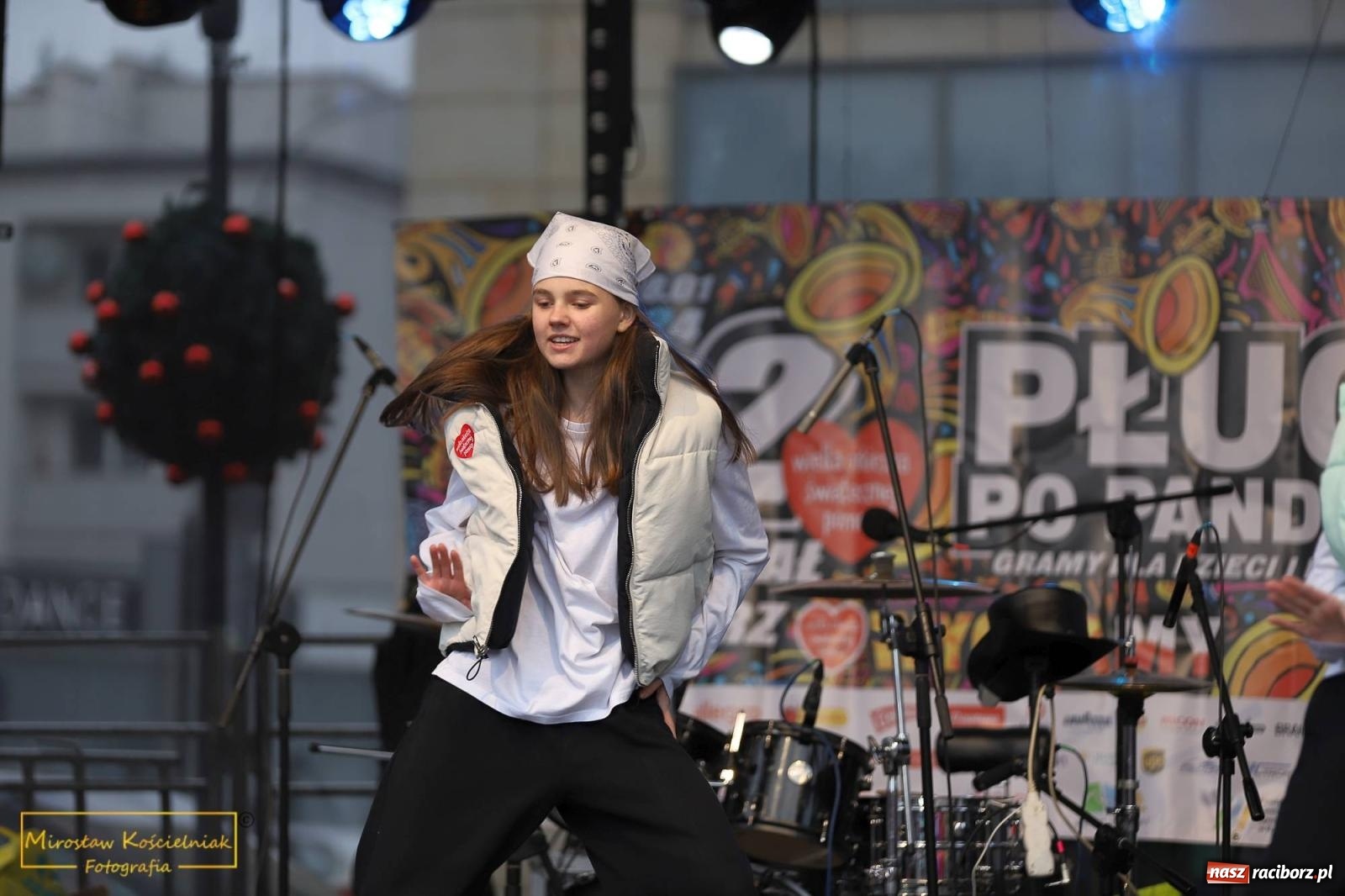 Zdjęcie w galerii na portalu naszraciborz.pl: Hip-hop i Skaza. Orkiestrowe taneczne show [FOTO i WIDEO] wiadomości z regionu