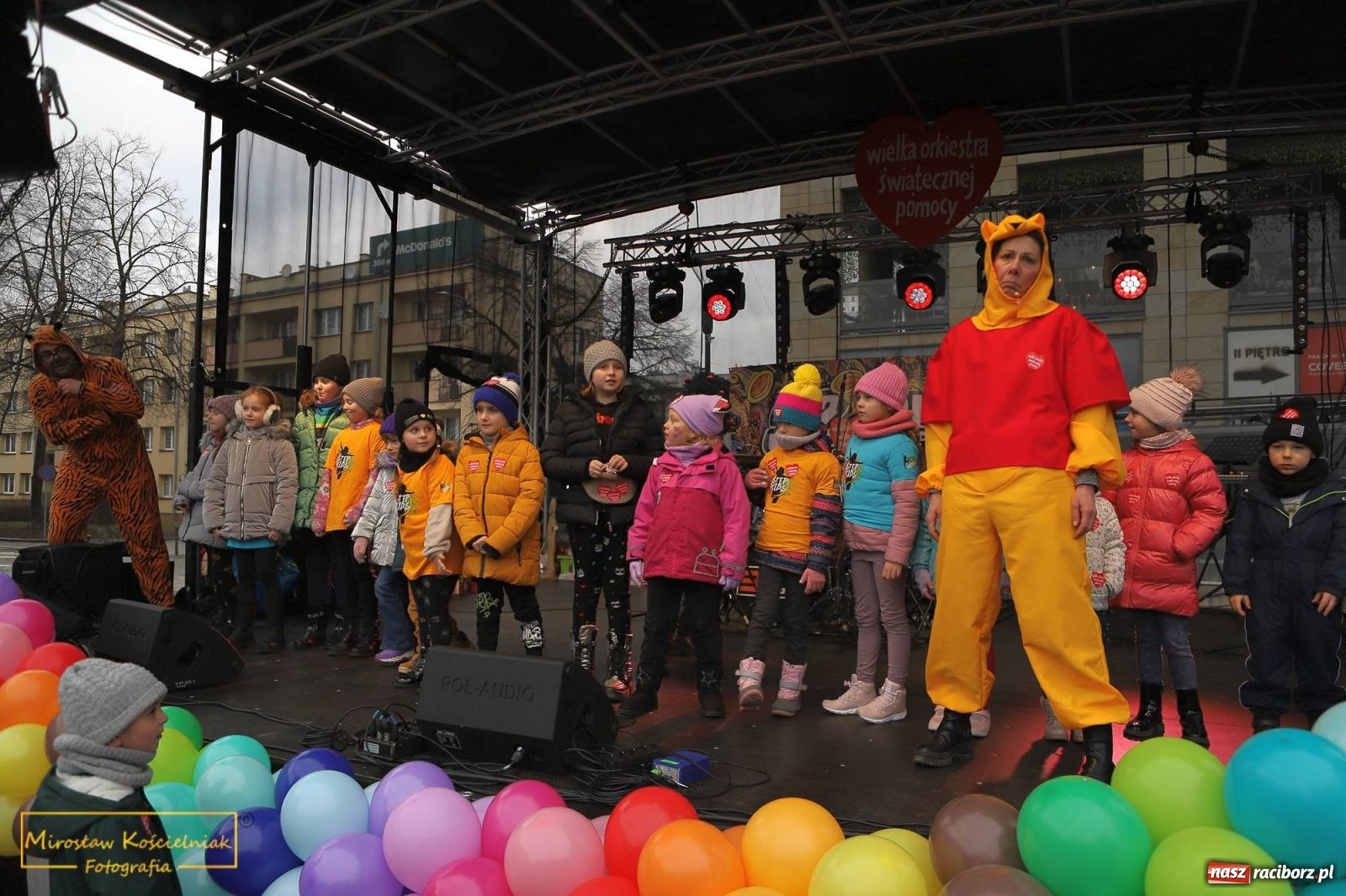 Zdjęcie w galerii na portalu naszraciborz.pl: Kubuś Puchatek, Tygrysek i zumba [FOTO i WIDEO] wiadomości z regionu