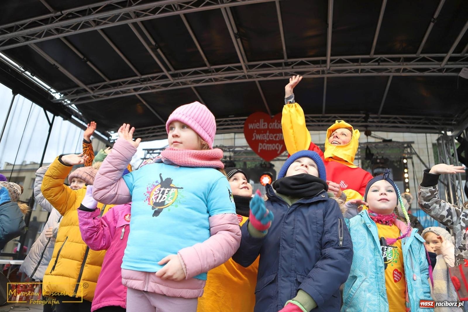 Zdjęcie w galerii na portalu naszraciborz.pl: Kubuś Puchatek, Tygrysek i zumba [FOTO i WIDEO] wiadomości z regionu