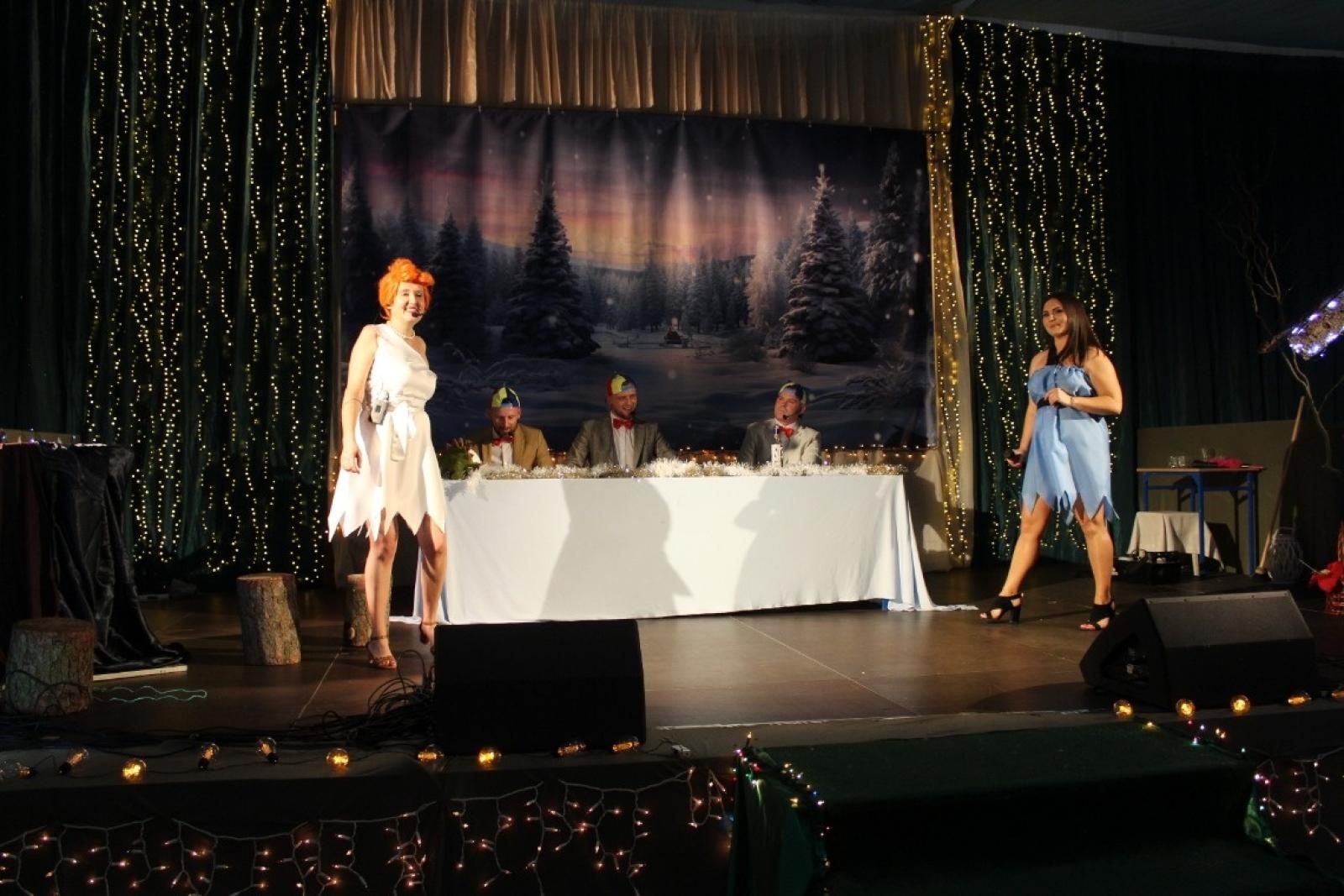 Zdjęcie w galerii na portalu naszraciborz.pl: Bajkowy koncert noworoczny w Szkole Podstawowej w Lubomi wiadomości z regionu