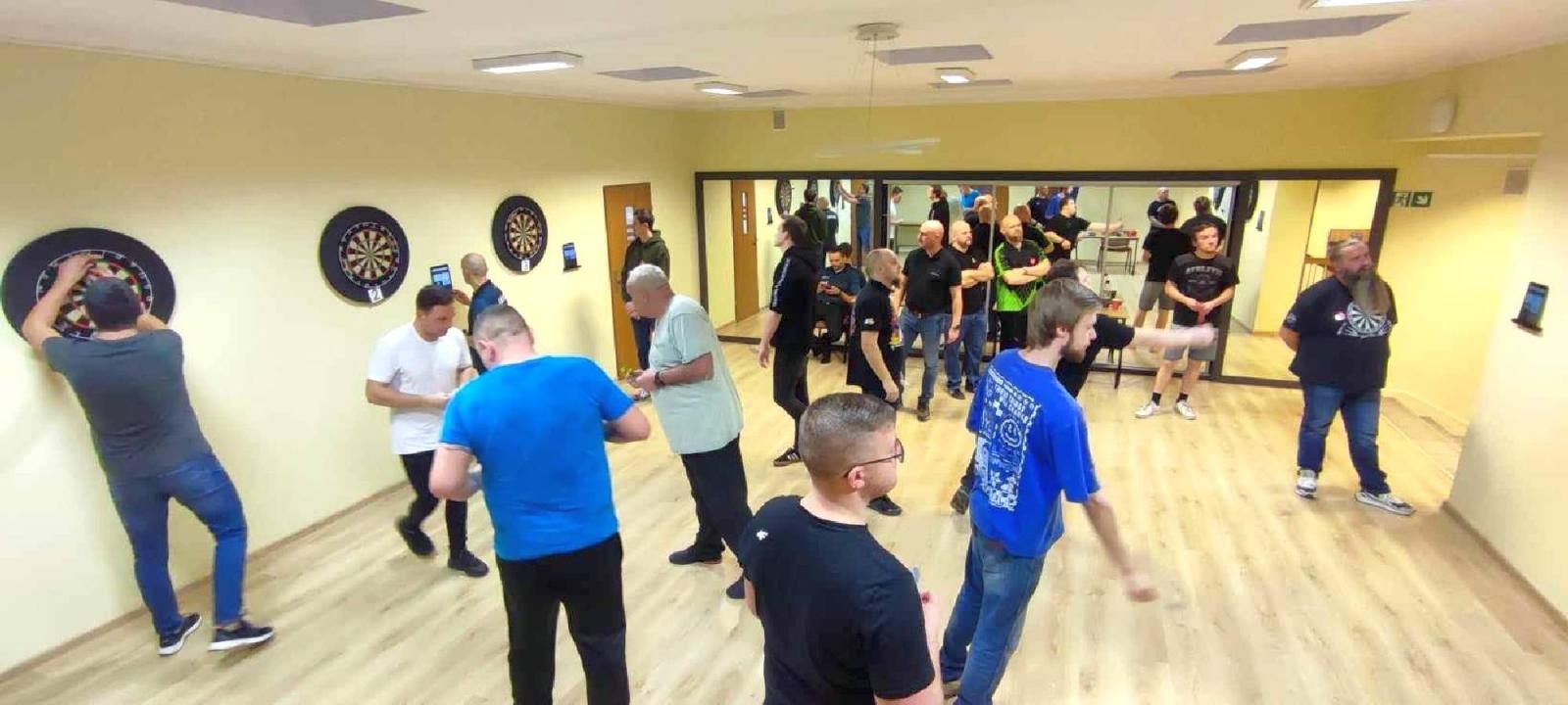 Zdjęcie w galerii na portalu naszraciborz.pl: Liga Steel Darta wpisała się w finał WOŚP wiadomości z regionu